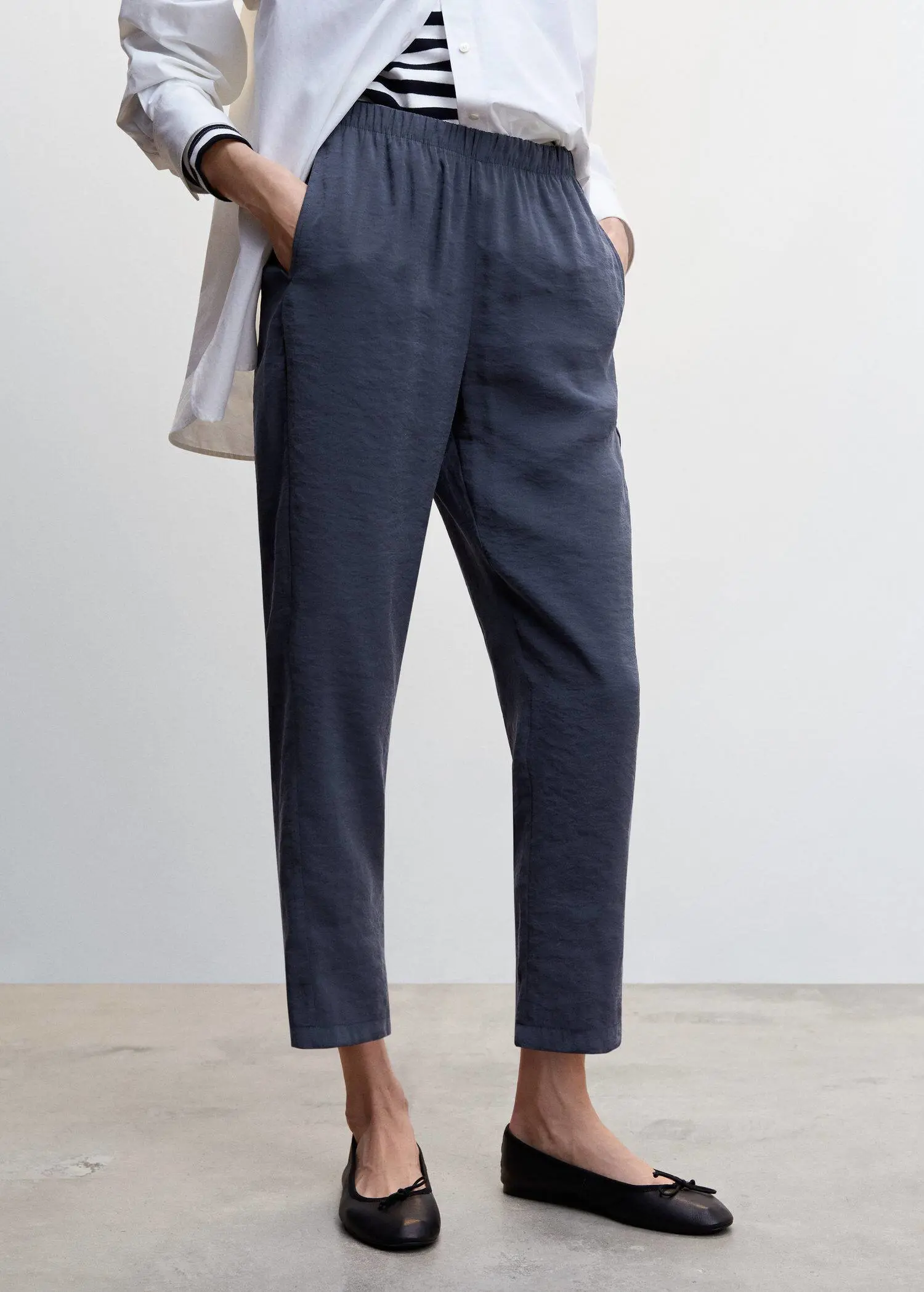 Mango Drawstring waist modal trousers. 1