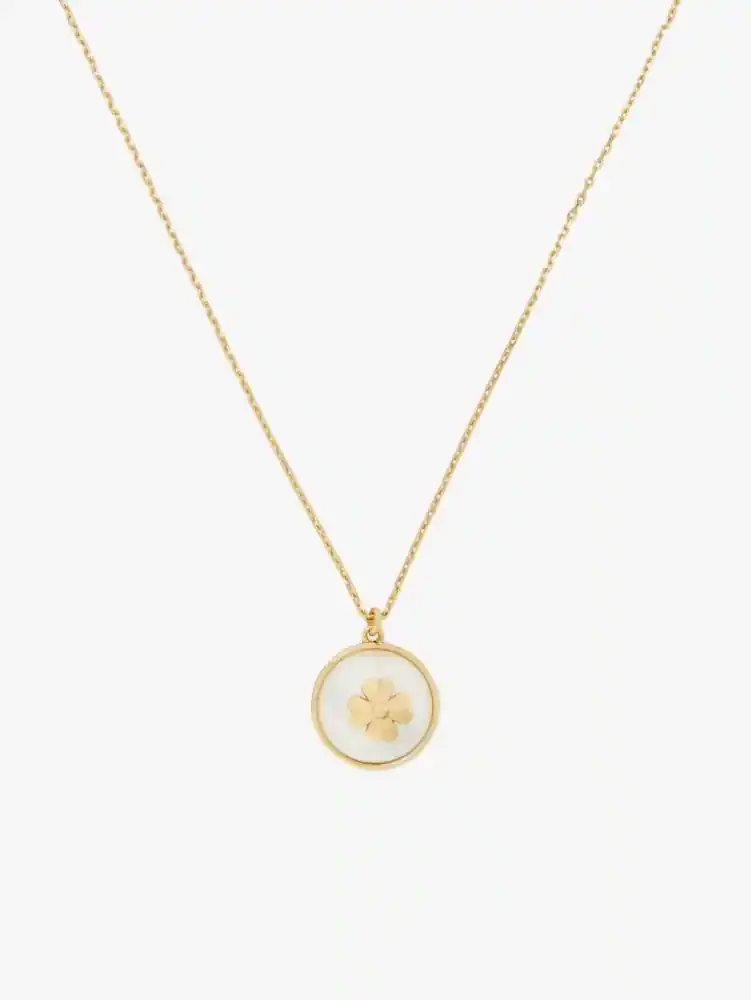 Kate Spade Pearls On Pearls Mini Pendant. 3