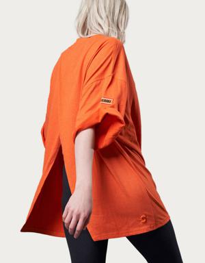 Zini Super Oversize Sırtı Yırtmaçlı Nar Çiçeği Kadın T-shirt