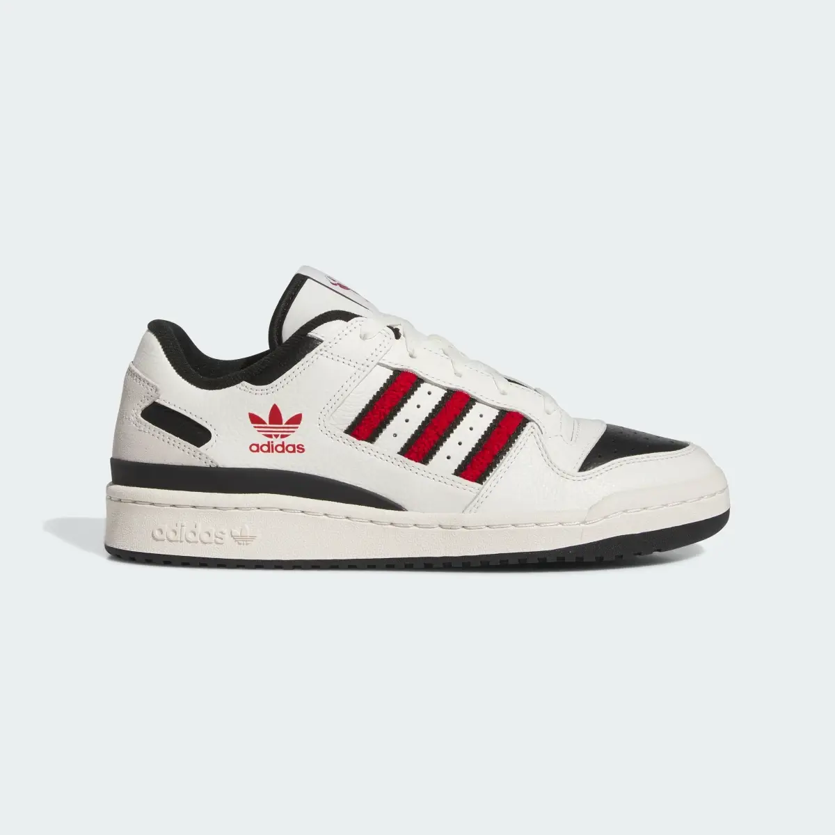 Adidas Louisville Forum Low Shoes. 2