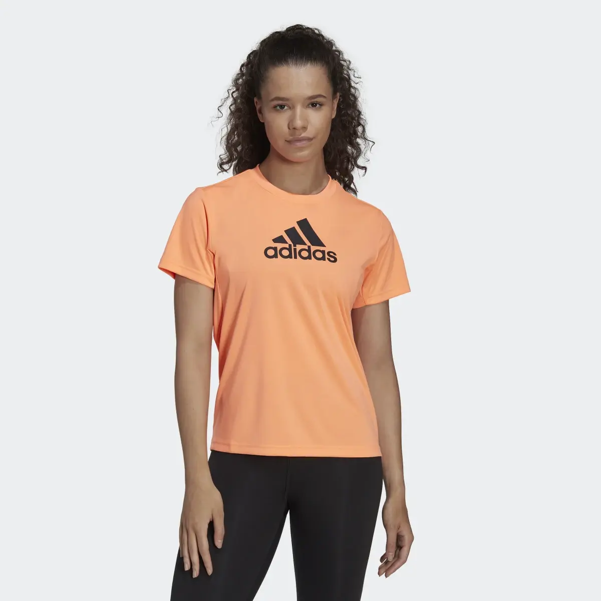 Adidas Playera Primeblue Designed 2 Move Logo Sport. 2