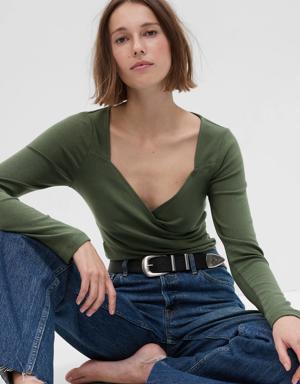 Modern Sweetheart Wrap T-Shirt green