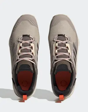 Adidas TERREX SWIFT R3 GORE-TEX SHOES. 3 Adidas TERREX SWIFT R3 GORE-TEX SHOES. 3