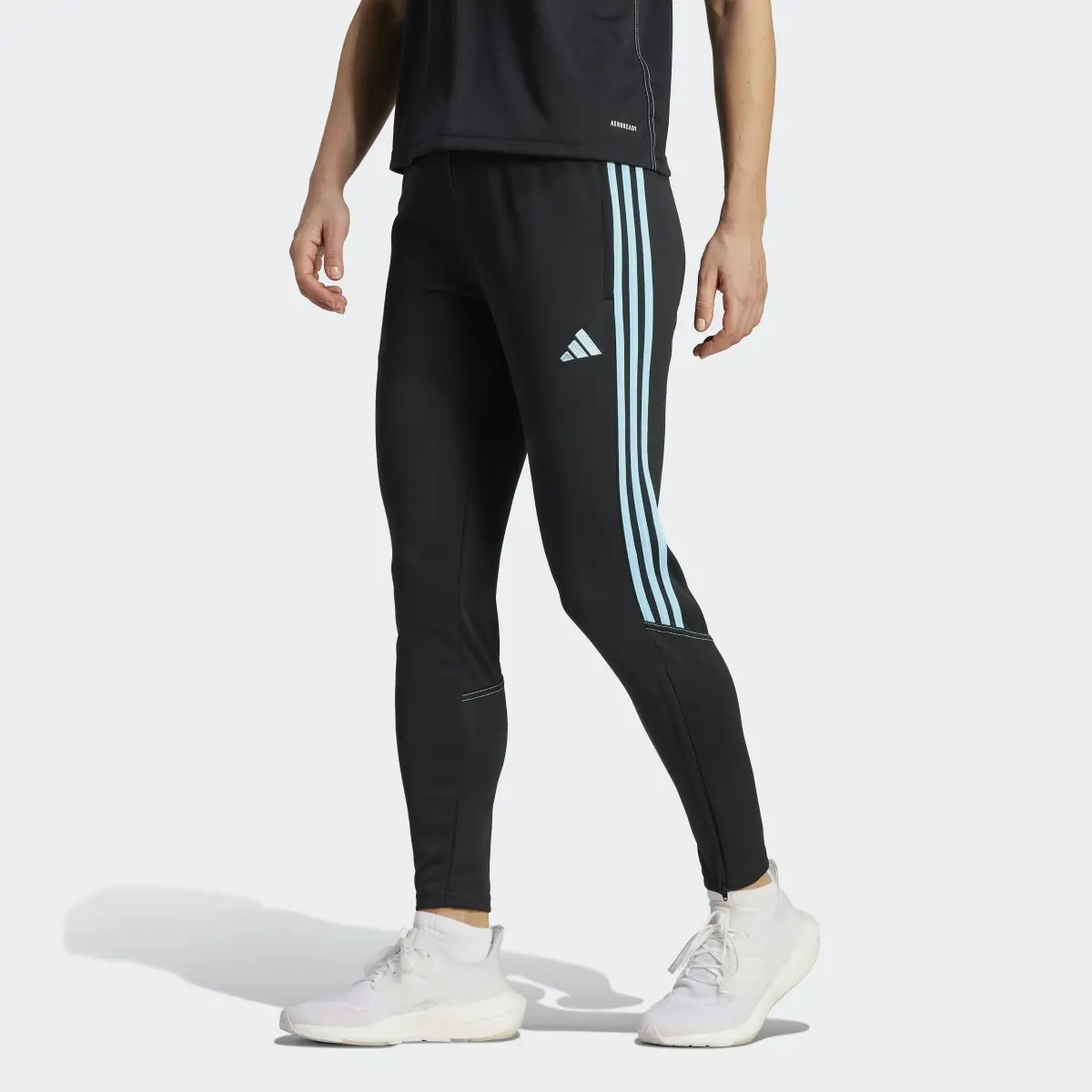 Adidas Pantaloni da allenamento Tiro 23 Club. 1