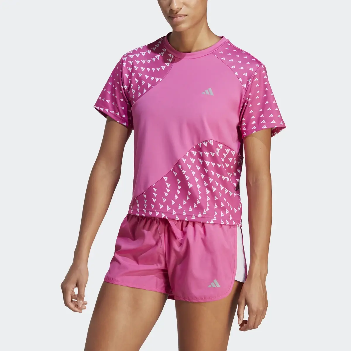 Adidas Playera Run It Brand Love. 1