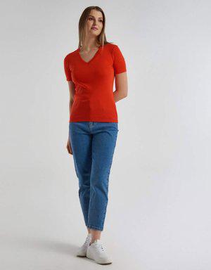 Kadın Kırmızı V Yaka Basic T Shirt