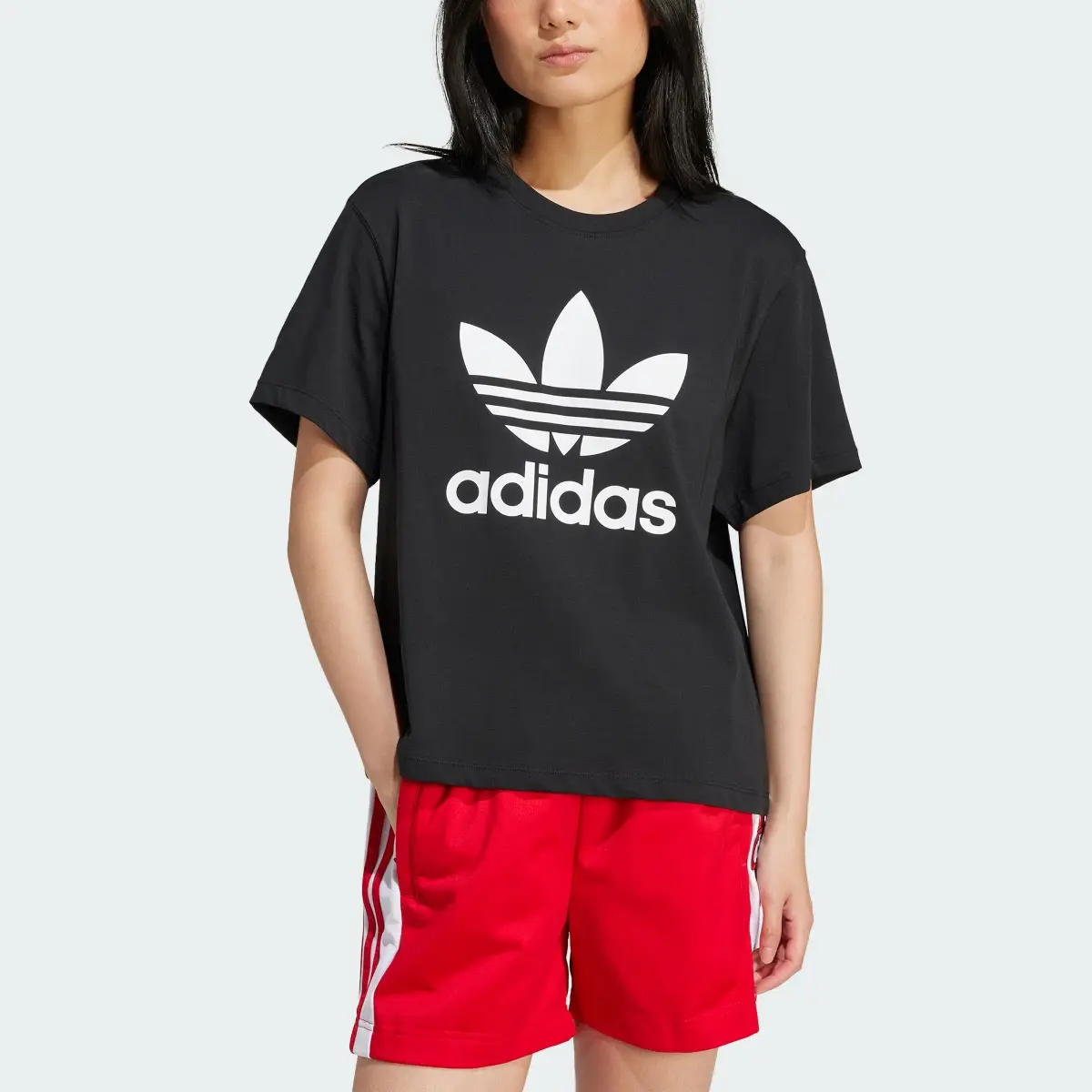 Adidas Adicolor Trefoil Boxy Tee. 1