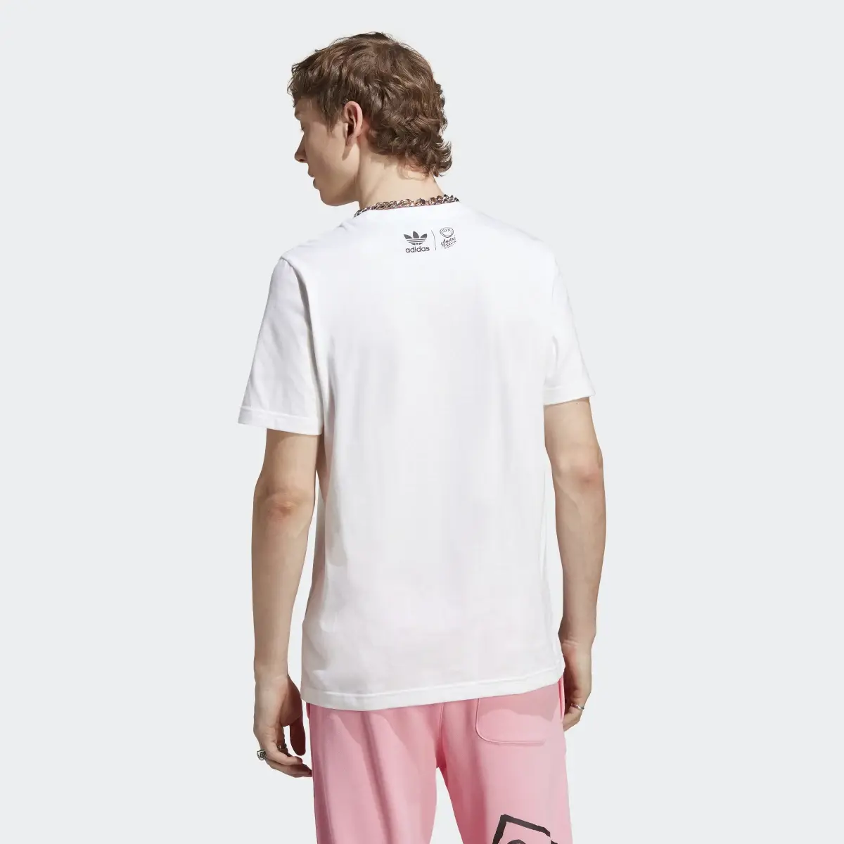 Adidas Originals x André Saraiva T-Shirt. 3