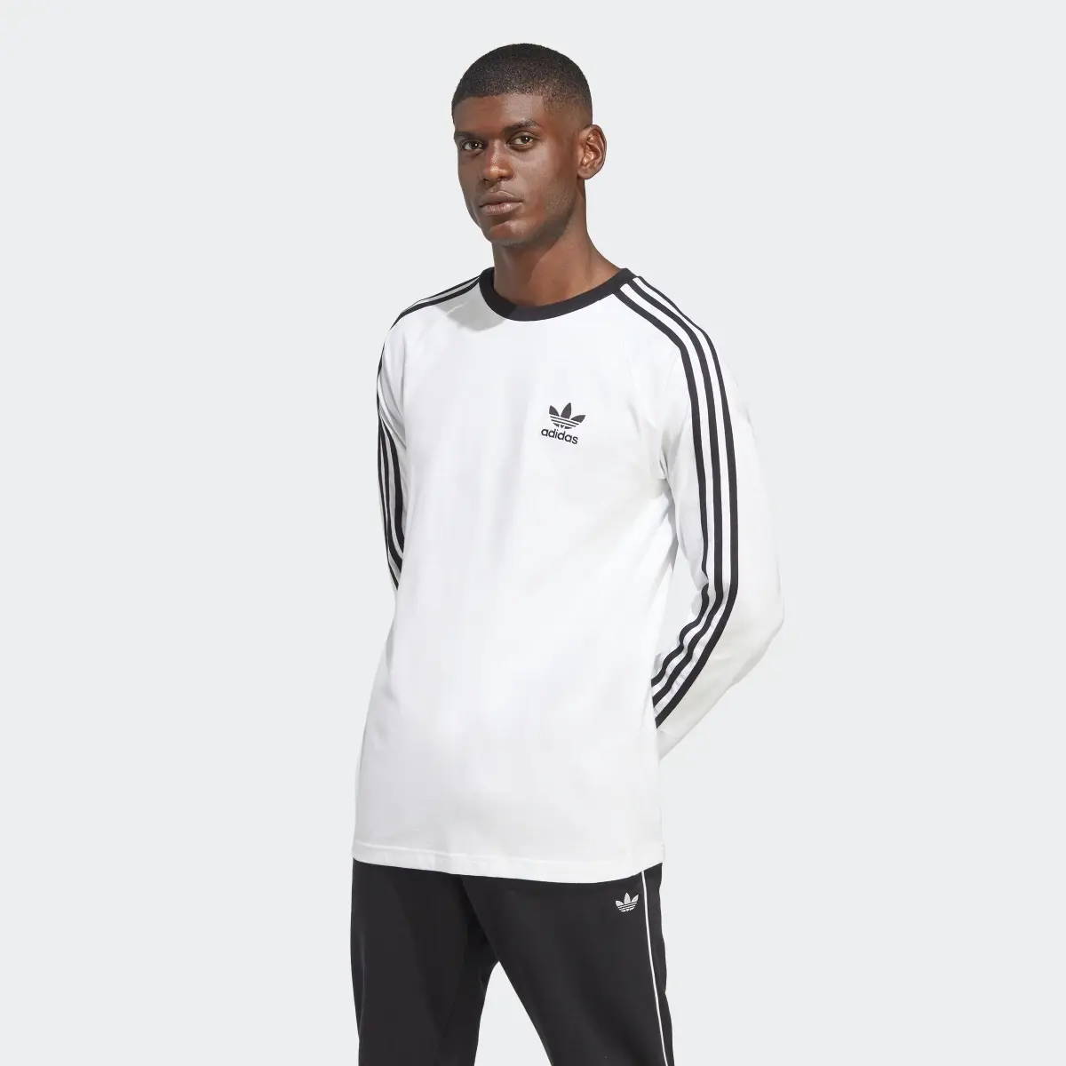 Adidas Camisola 3-Stripes Adicolor Classics. 2