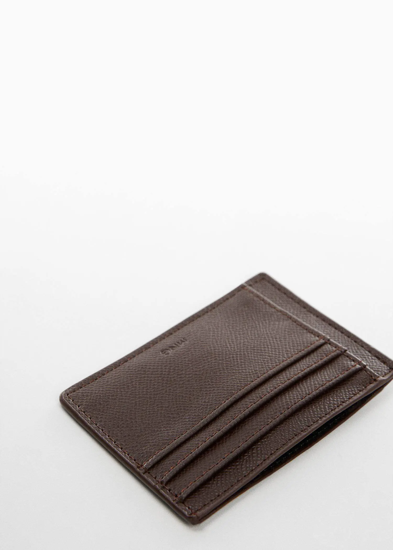 Mango Anti-contactless peaked card holder. 2
