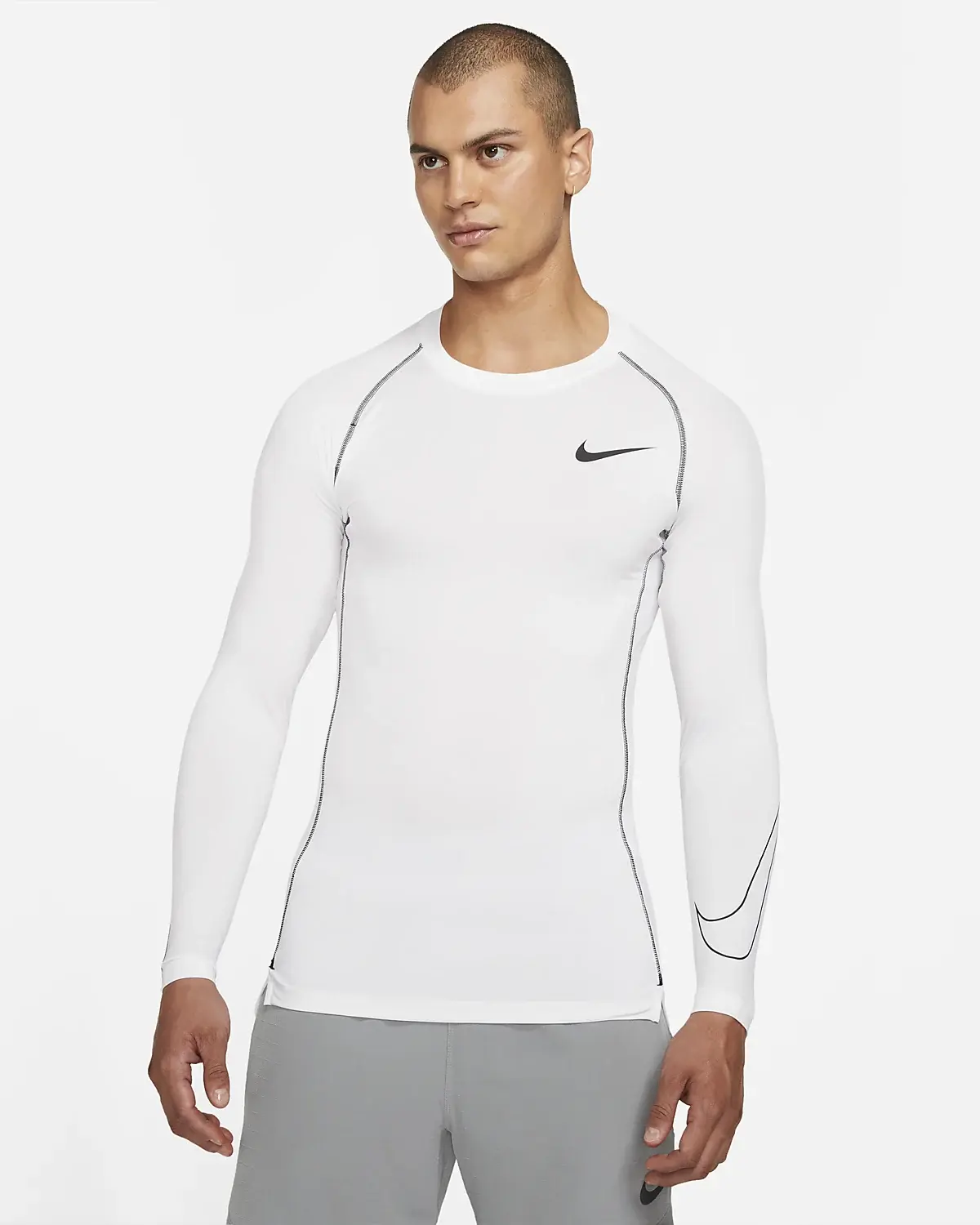 Nike Pro Dri-FIT. 1