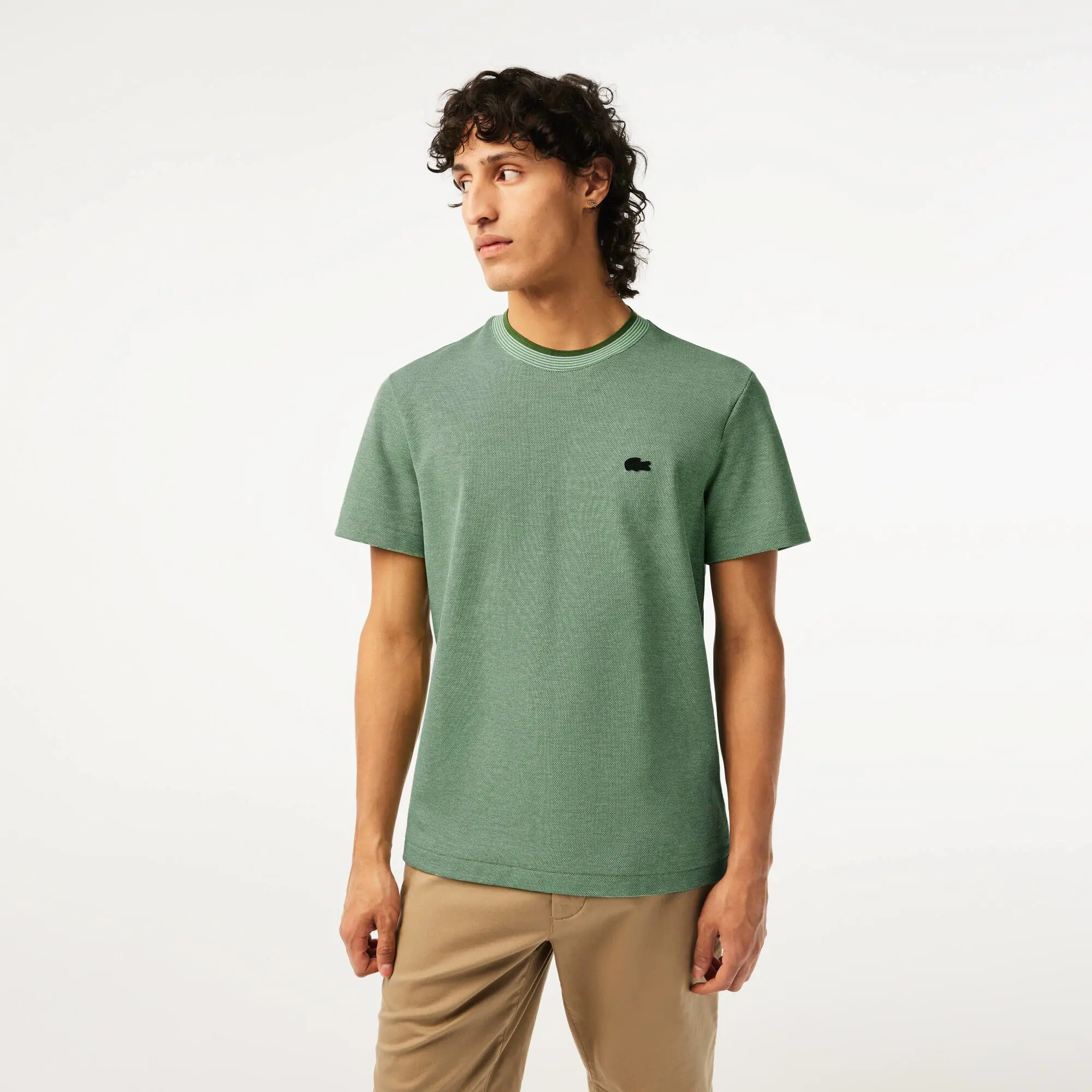 Lacoste T-shirt uni à col rond bicolore en coton premium . 1