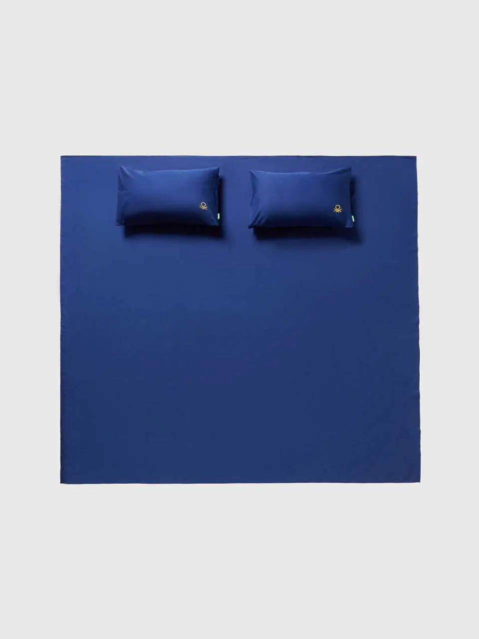 Benetton set of dark blue double bed sheets. 1