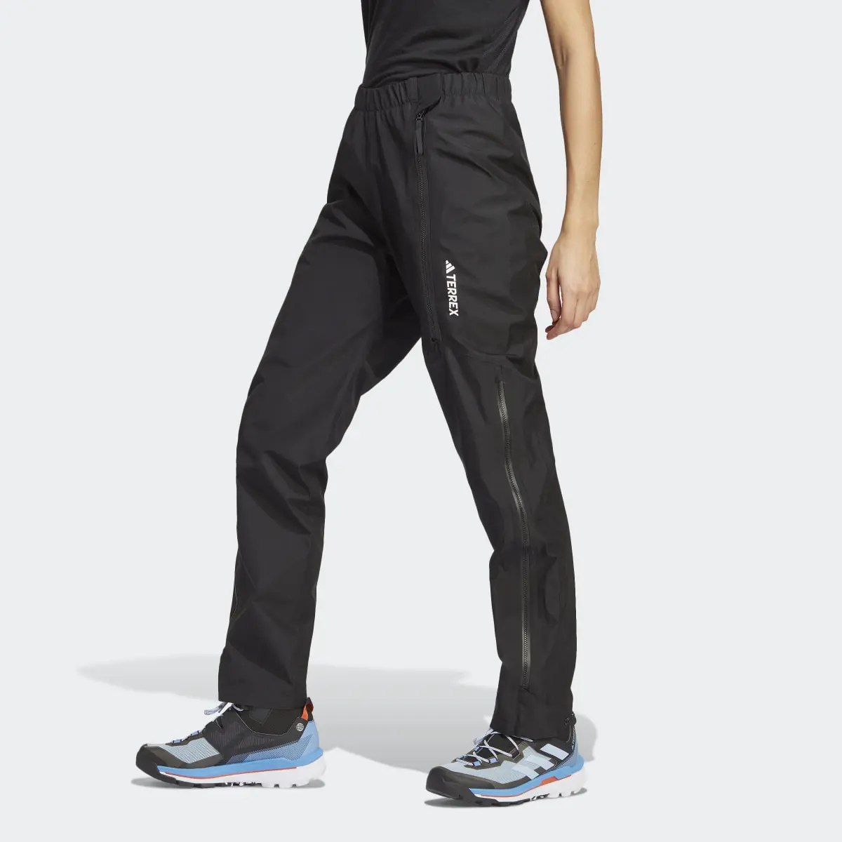 Adidas Terrex GORE-TEX Paclite Rain Pants. 2