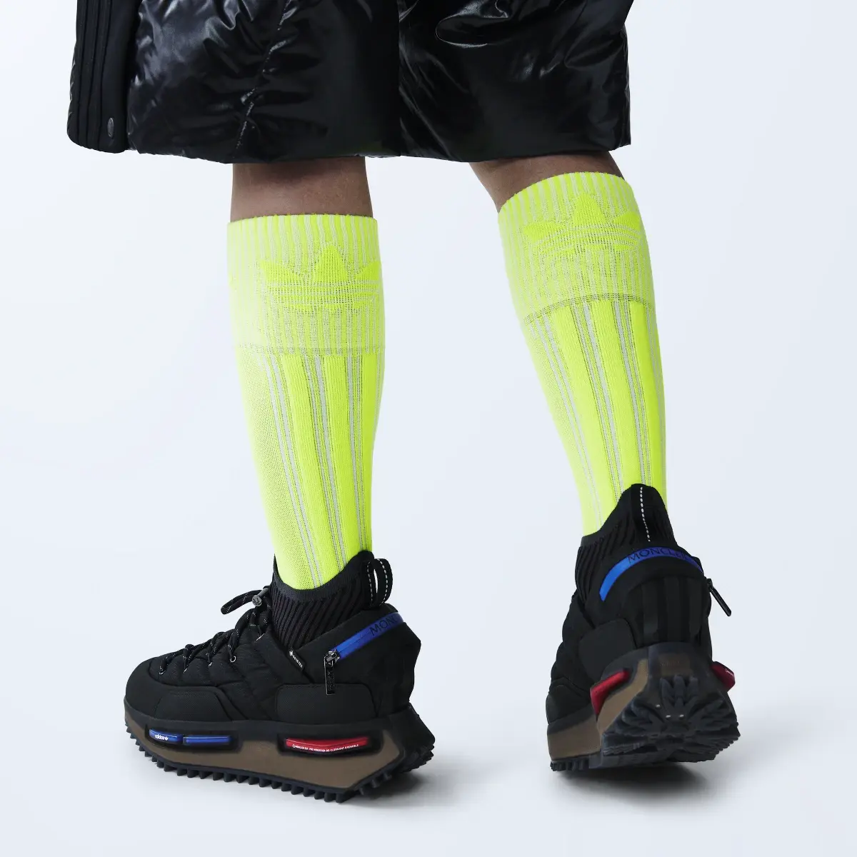 Adidas Calcetines a Media Pantorrilla Moncler x adidas Originals. 3