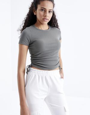 Çağla Basic Yanı Büzgülü O Yaka Kadın Crop Top T-Shirt - 97203