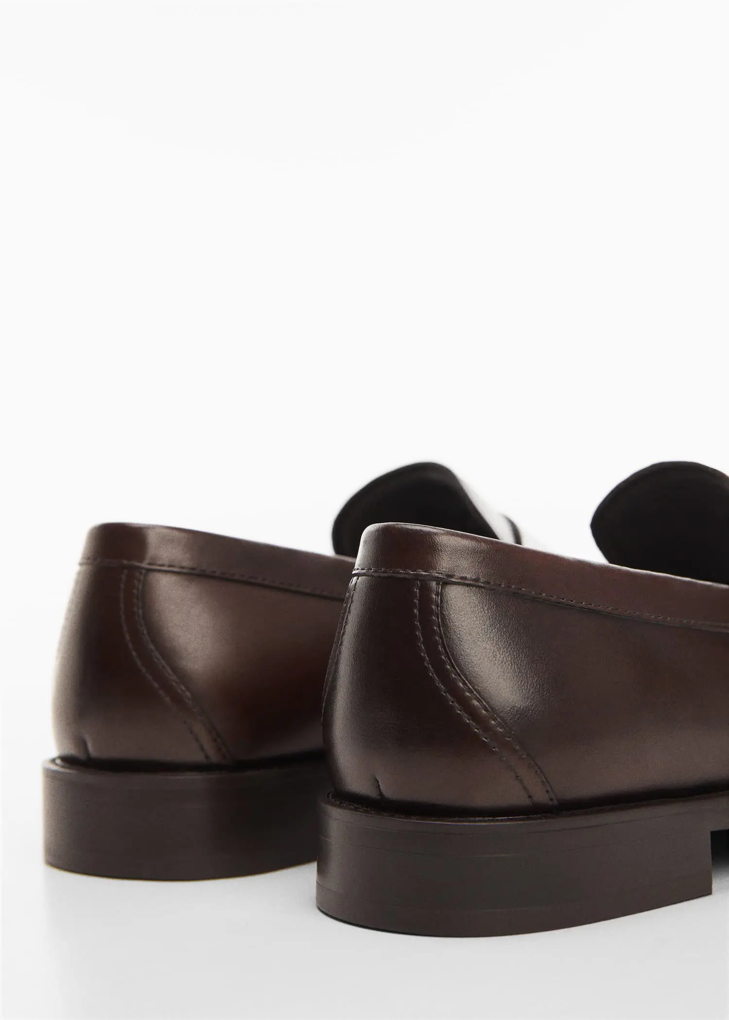 Mango Aged-leather loafers. 3