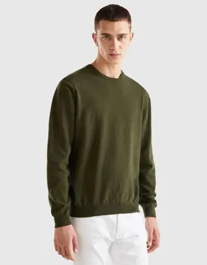 military green crew neck sweater in pure merino wool