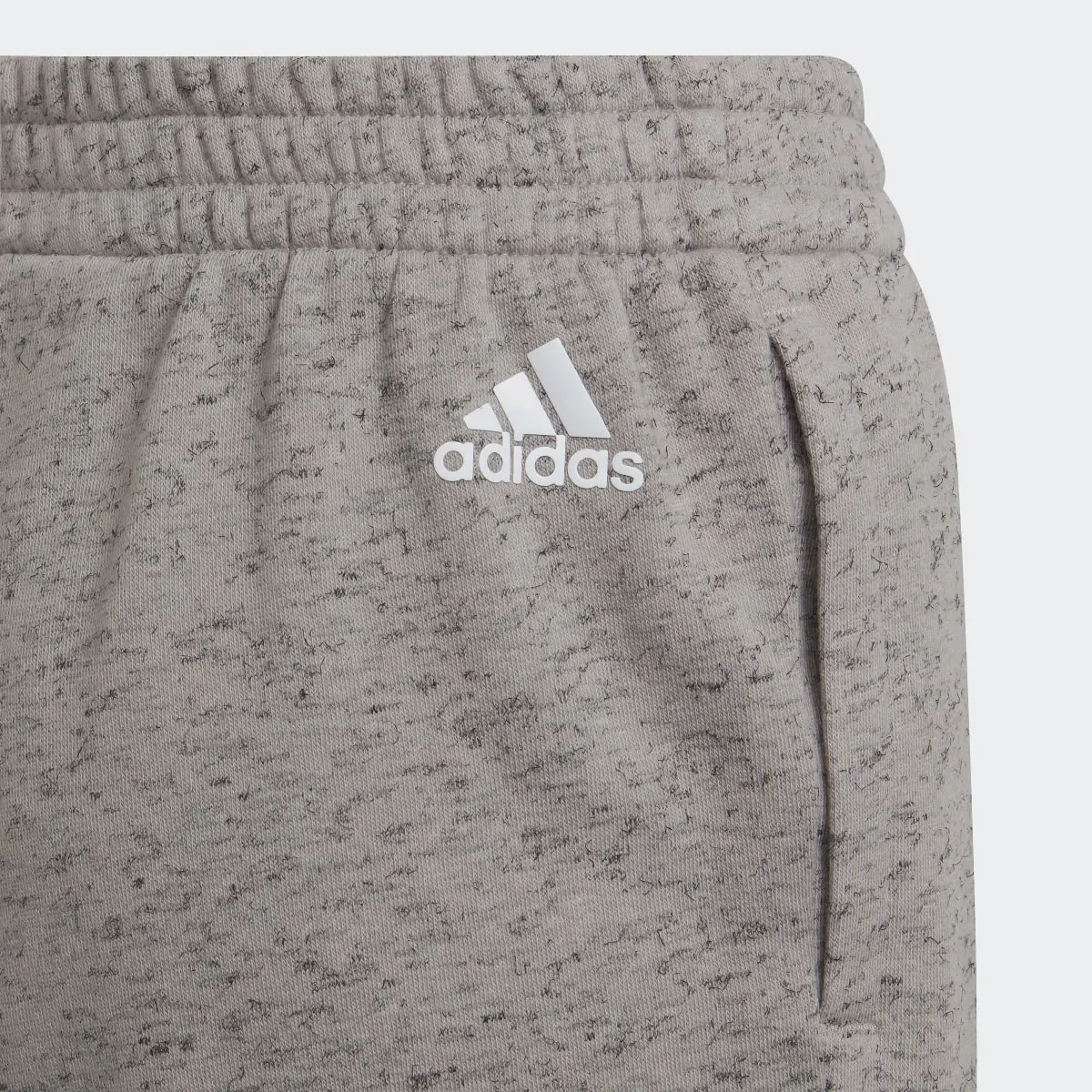 Adidas Future Icons 3-Streifen Shorts. 3