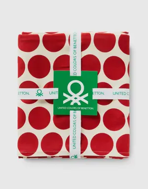 red polka dot napkins