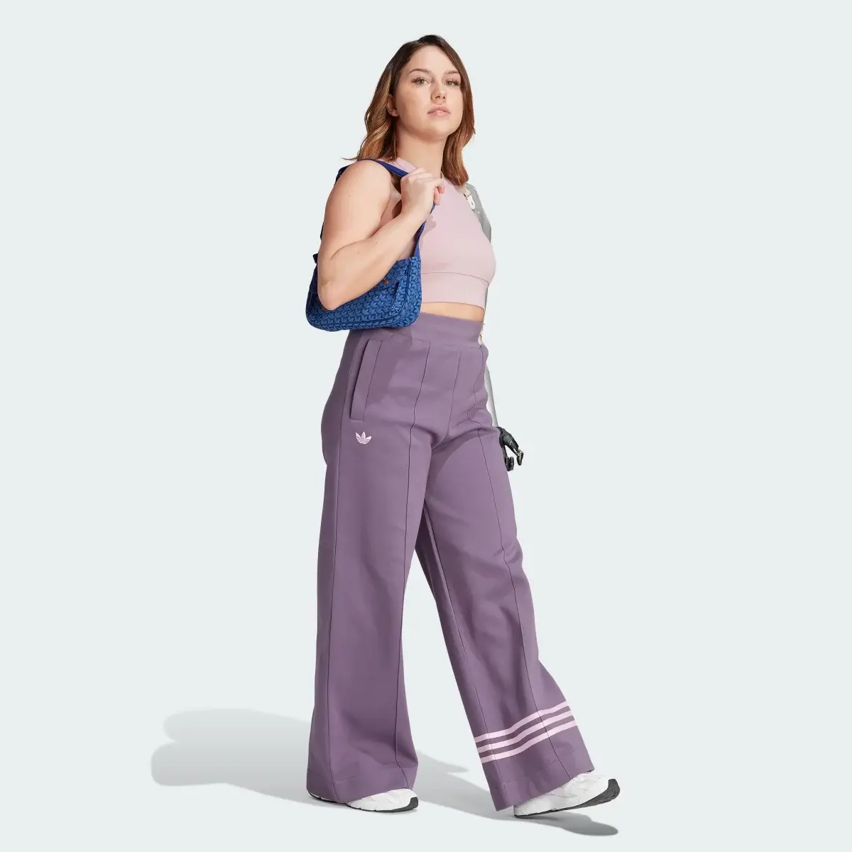 Adidas Track pants adicolor Neuclassics. 3