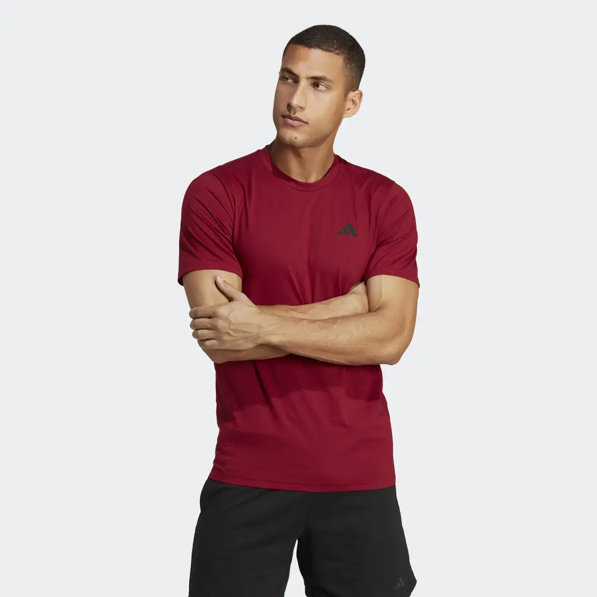 Adidas Playera de Entrenamiento Train Essentials Feelready. 2