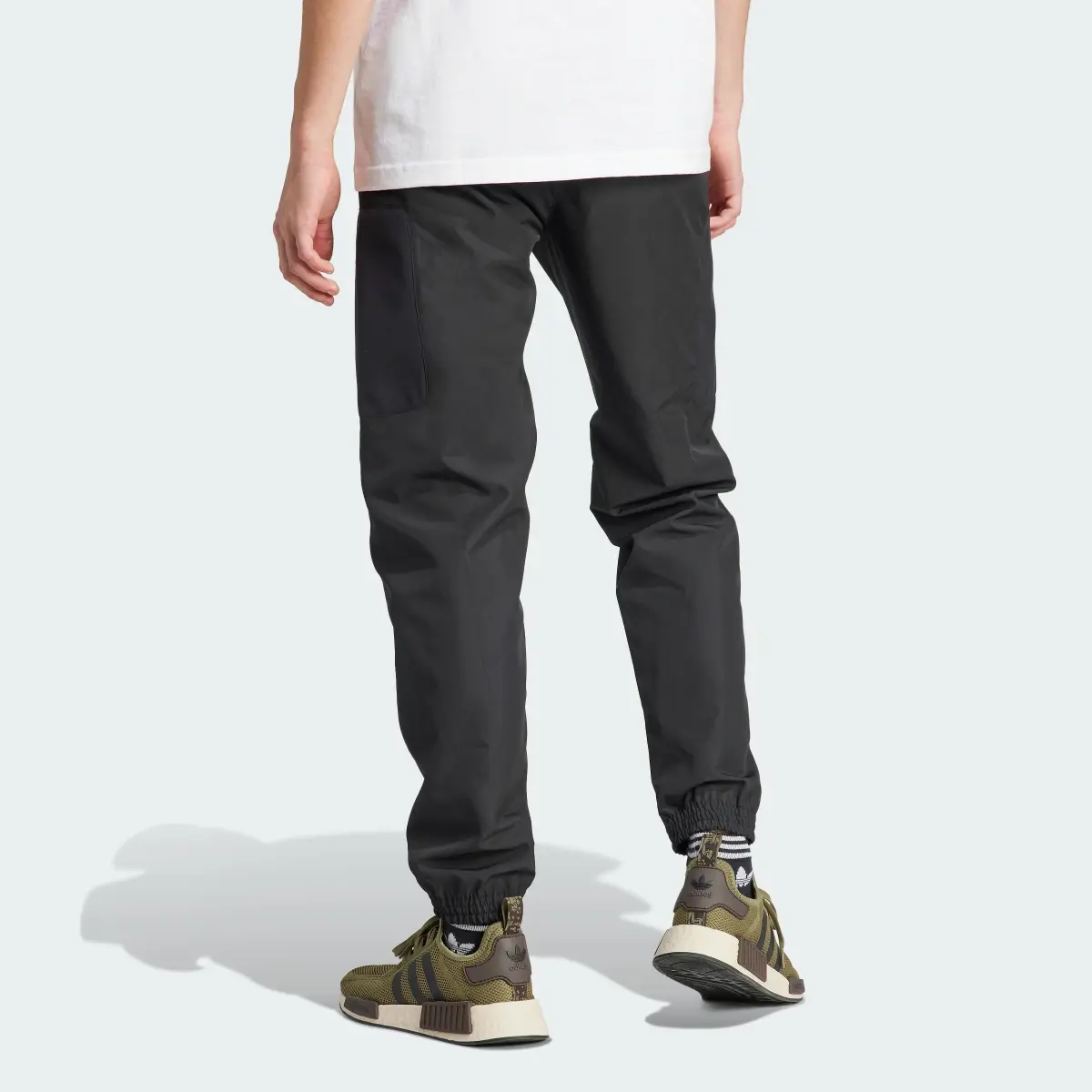 Adidas Pants Cargo Utility. 2