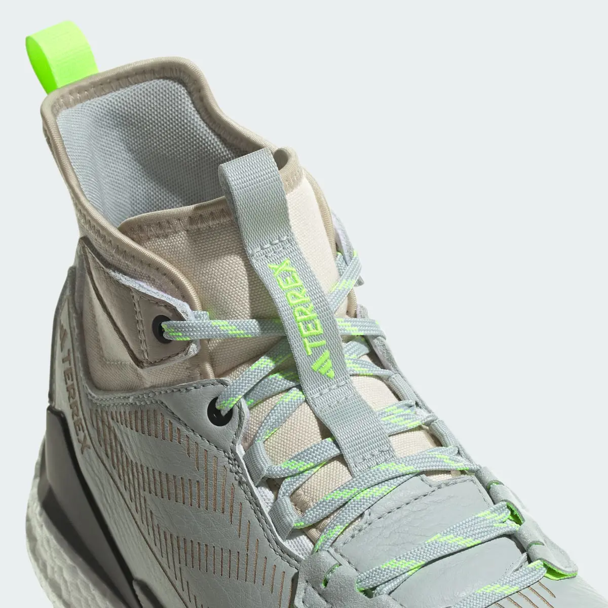 Adidas Terrex Free Hiker 2.0 MWN Hiking Boots. 3