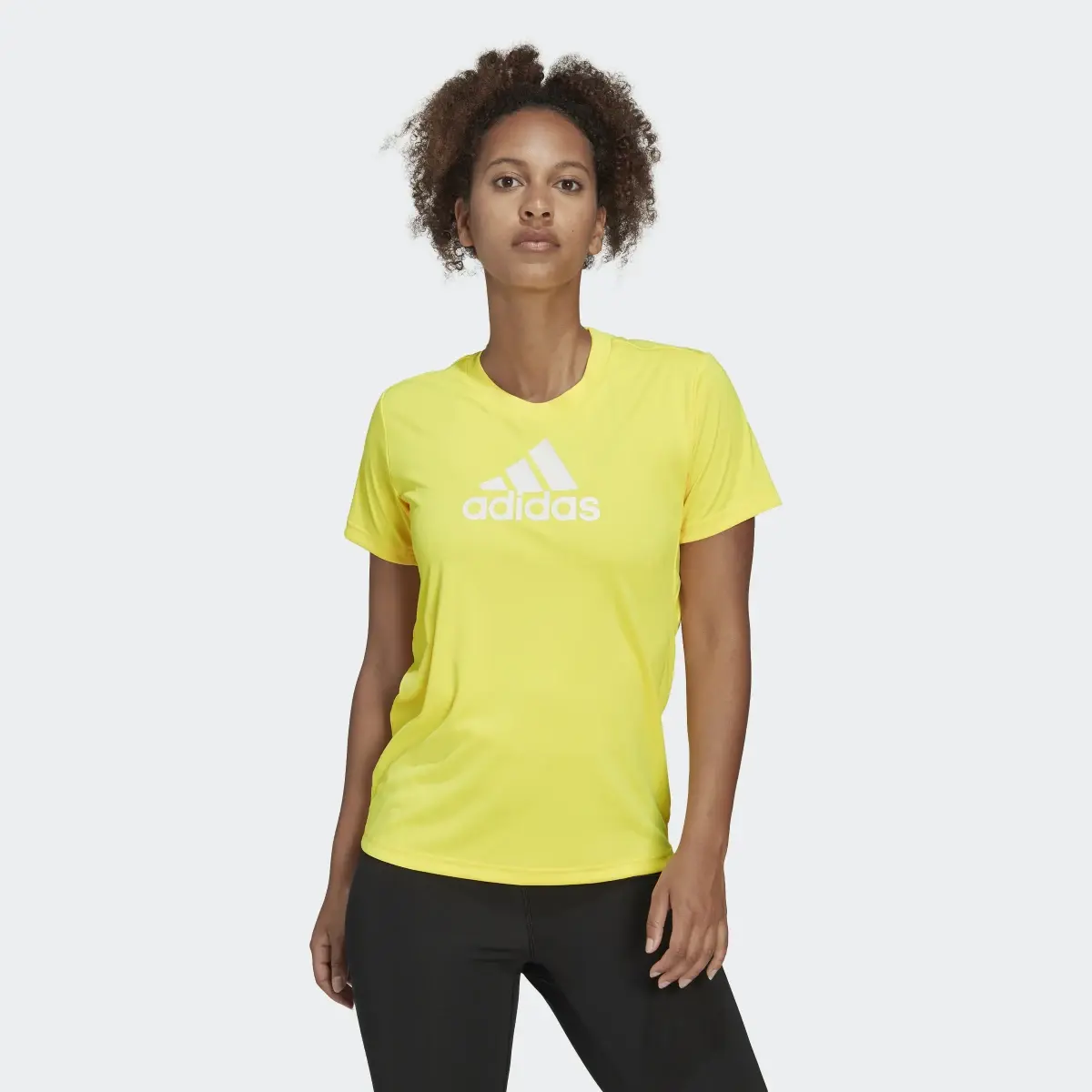 Adidas Playera Primeblue Designed 2 Move Logo Sport. 2