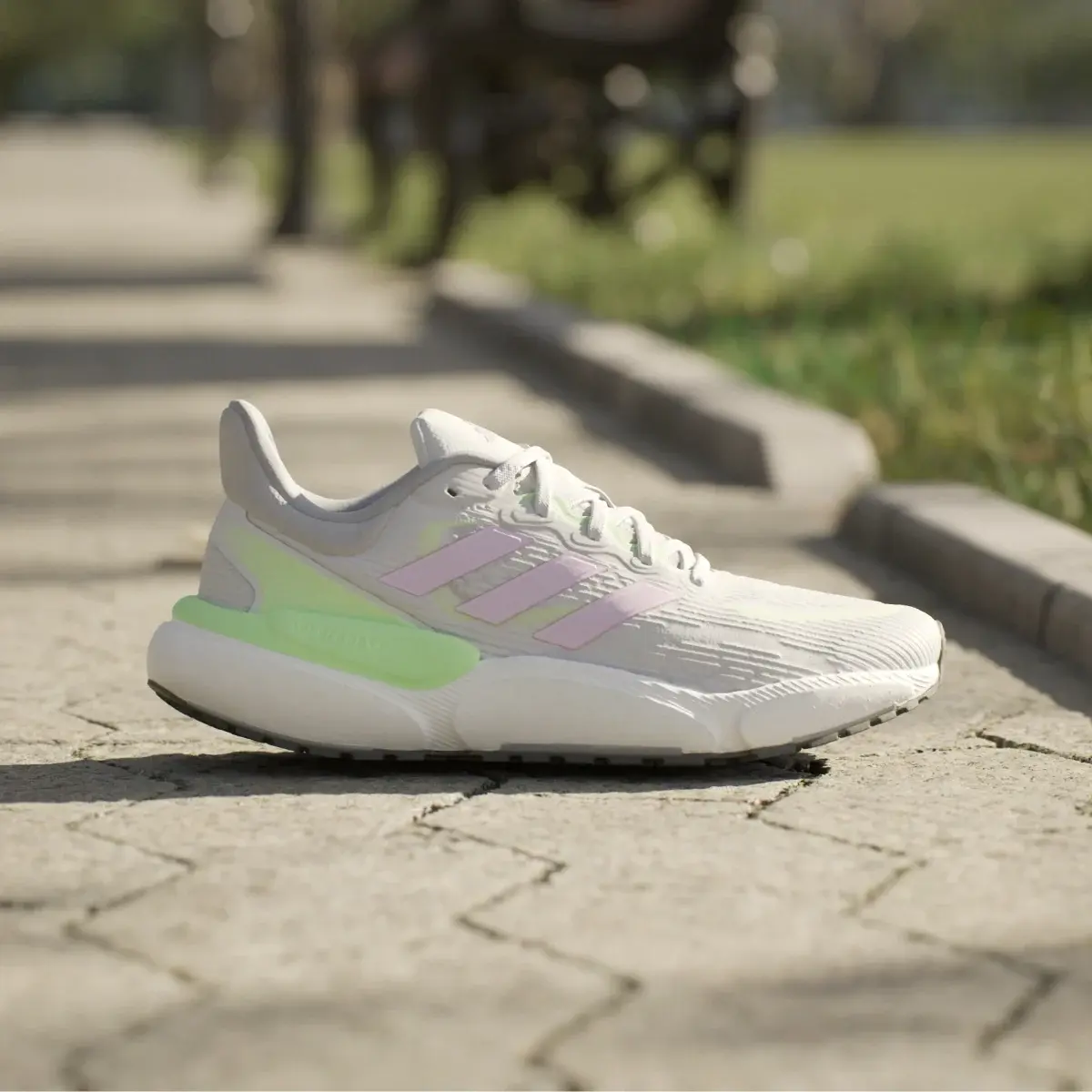 Adidas Solarboost 5 Ayakkabı. 2