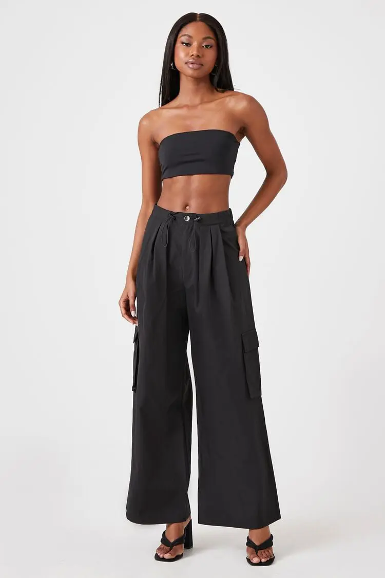 Forever 21 Forever 21 Drawstring Wide Leg Cargo Pants Black. 1