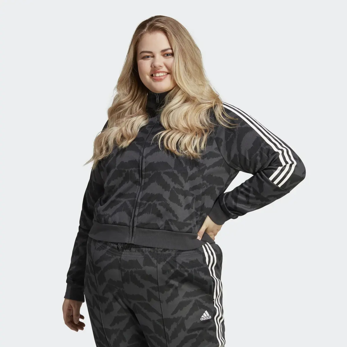 Adidas Tiro Suit Up Lifestyle Trainingsjacke – Große Größen. 2