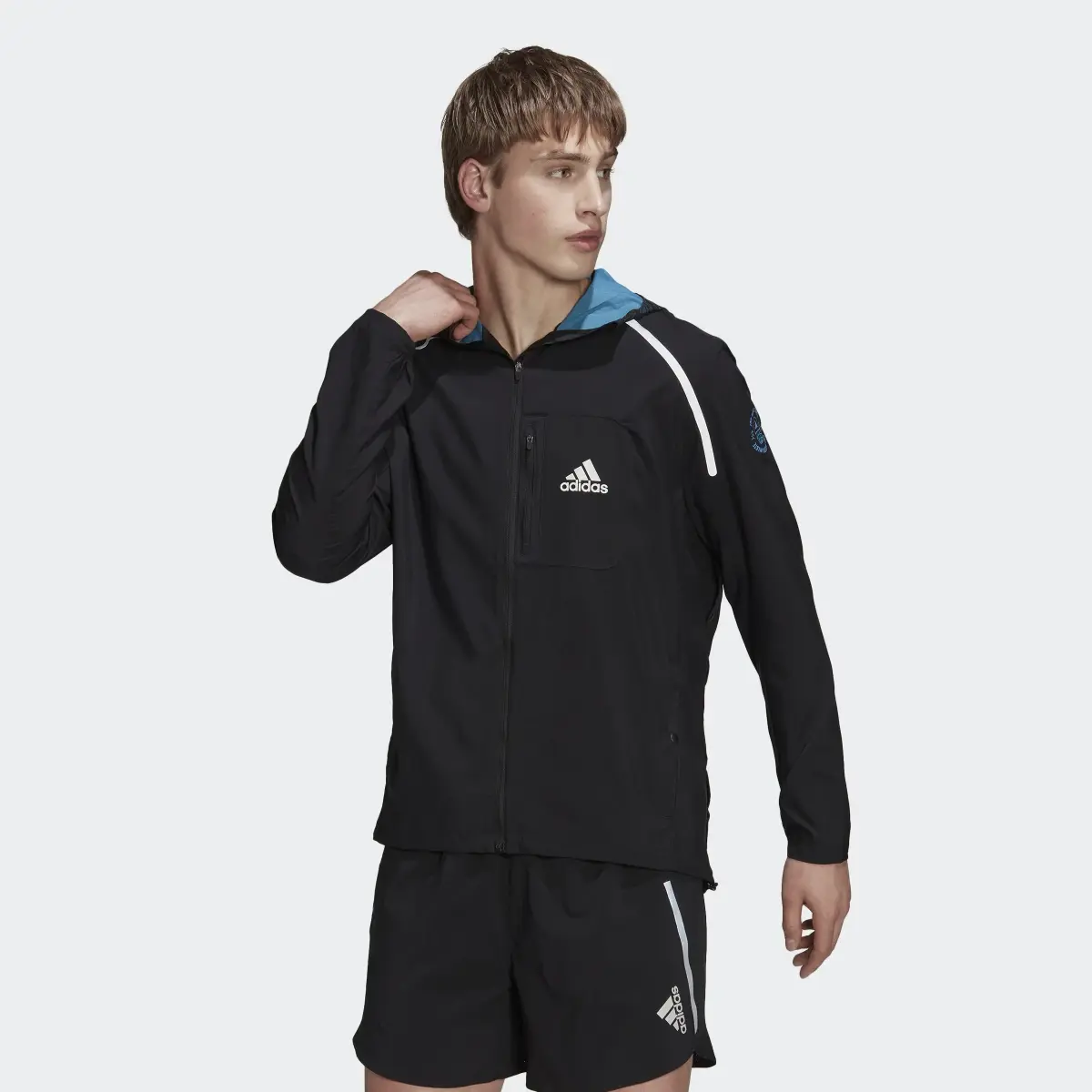 Adidas Veste Marathon for the Oceans. 2