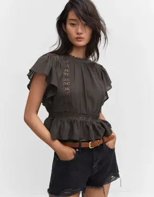 Ruffled lace top