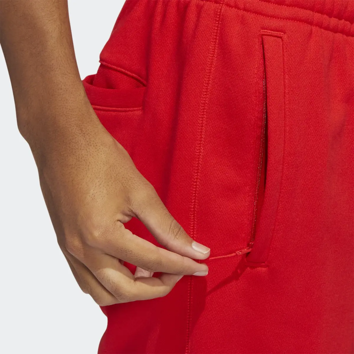 Adidas Pharrell Williams Basics Sweat Pants (Gender Neutral). 2