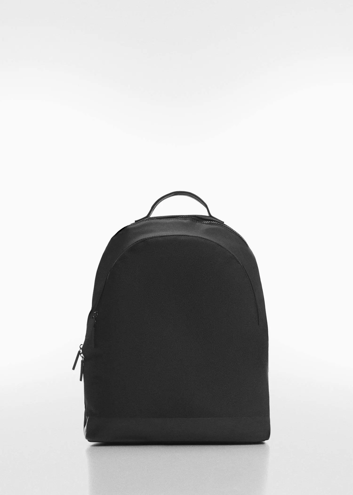 Mango Water-repellent leather-effect backpack. 1
