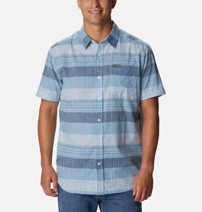 Columbia Men's Rapid Rivers™ Novelty Short Sleeve Shirt. 2