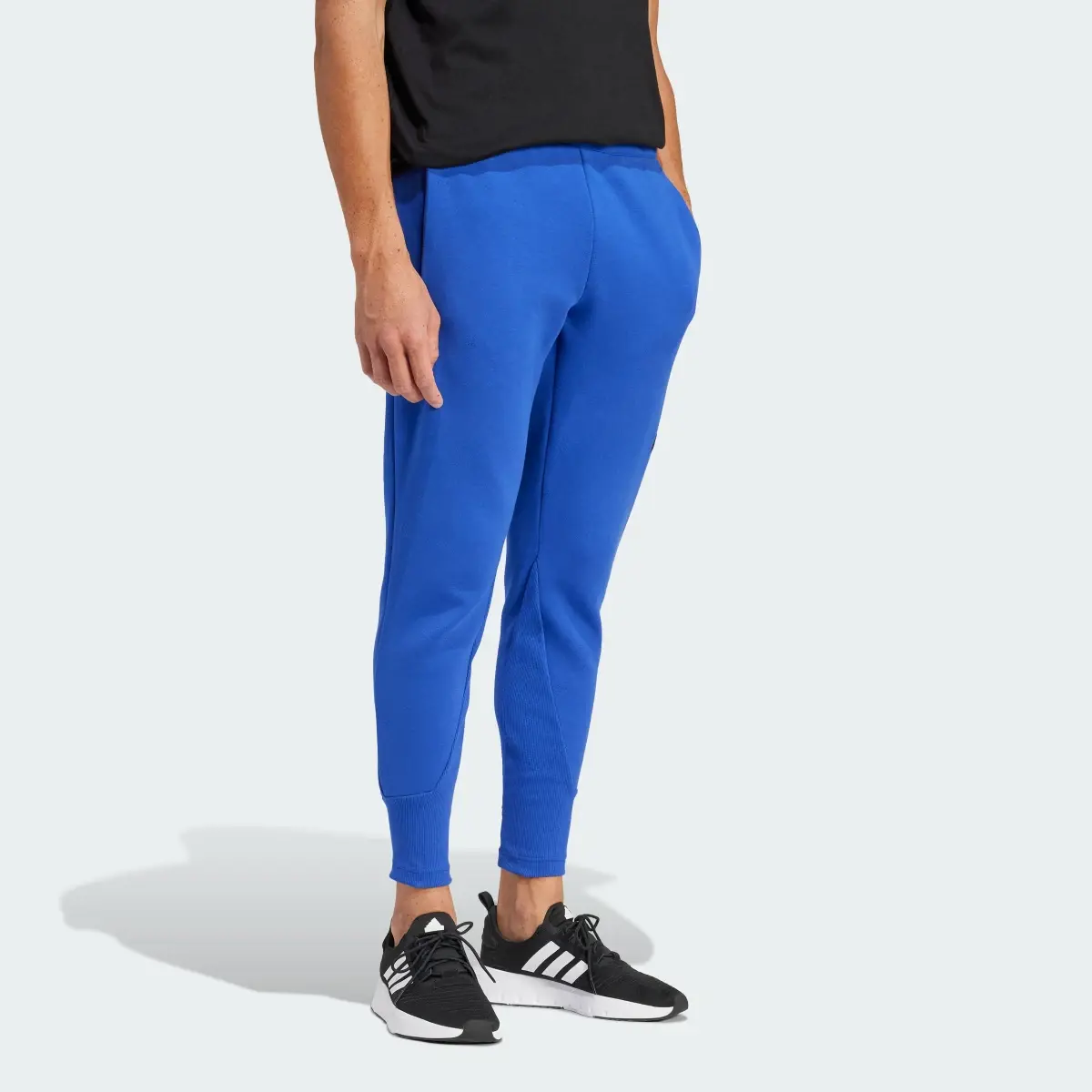 Adidas Z.N.E. Premium Pants. 3