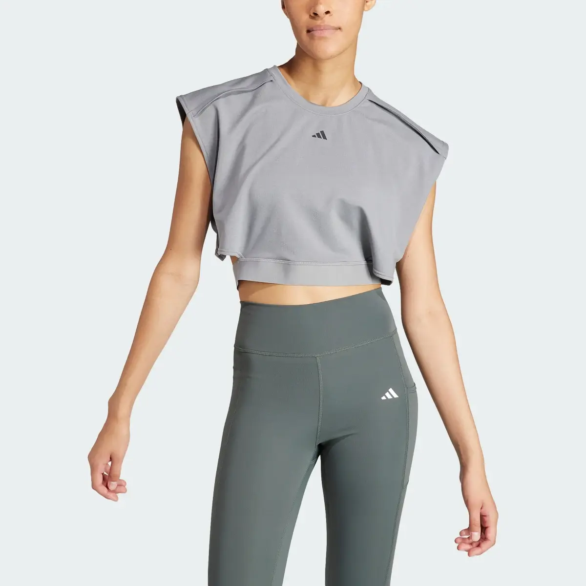 Adidas Power AEROREADY Crop-Shirt. 1