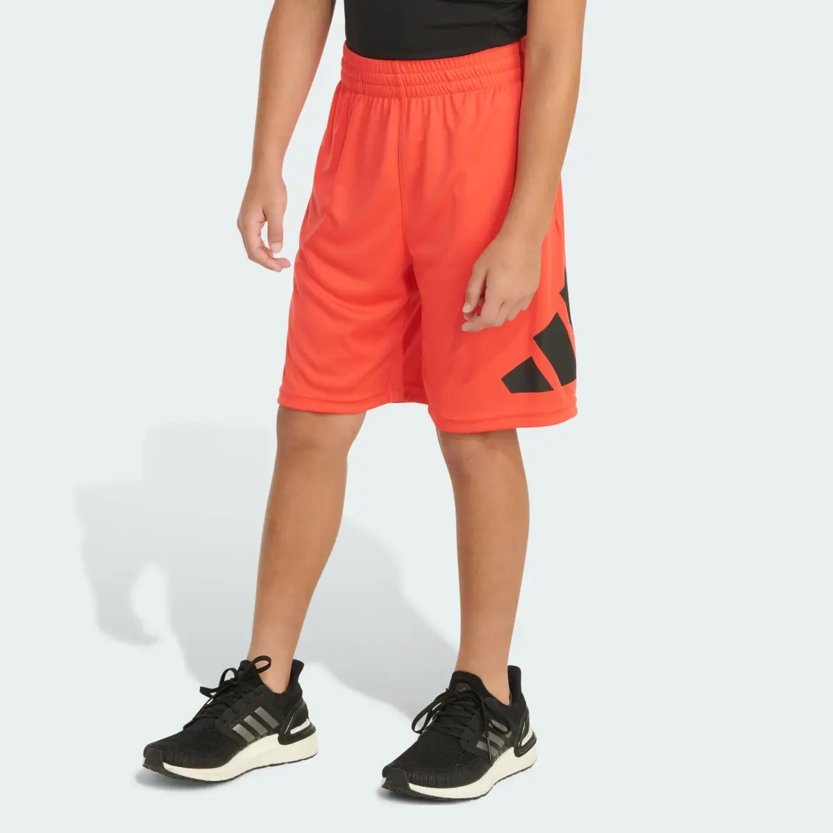 Adidas ESS24 PERFORMANCE SHORT. 1