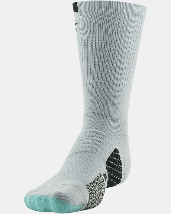 Under Armour Unisex Curry ArmourDry™ Playmaker Mid-Crew Socks. 3