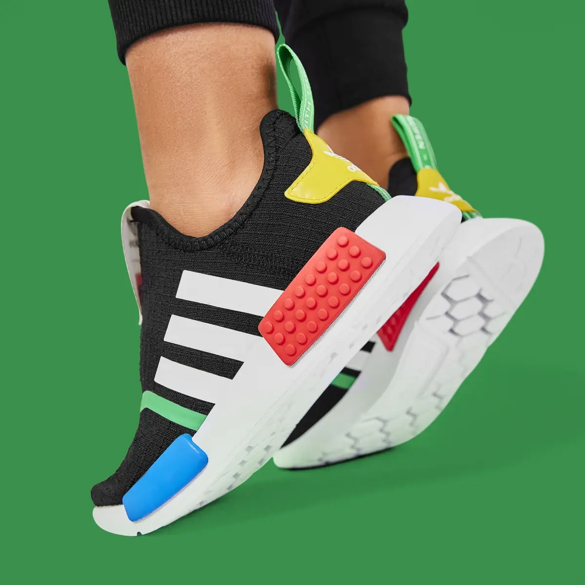 Adidas Scarpe adidas NMD 360 x LEGO®. 3