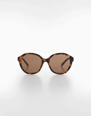 Tortoiseshell rounded sunglasses