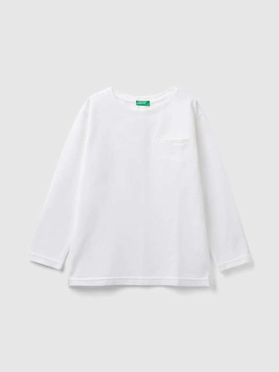 Benetton t-shirt with pique pocket. 1