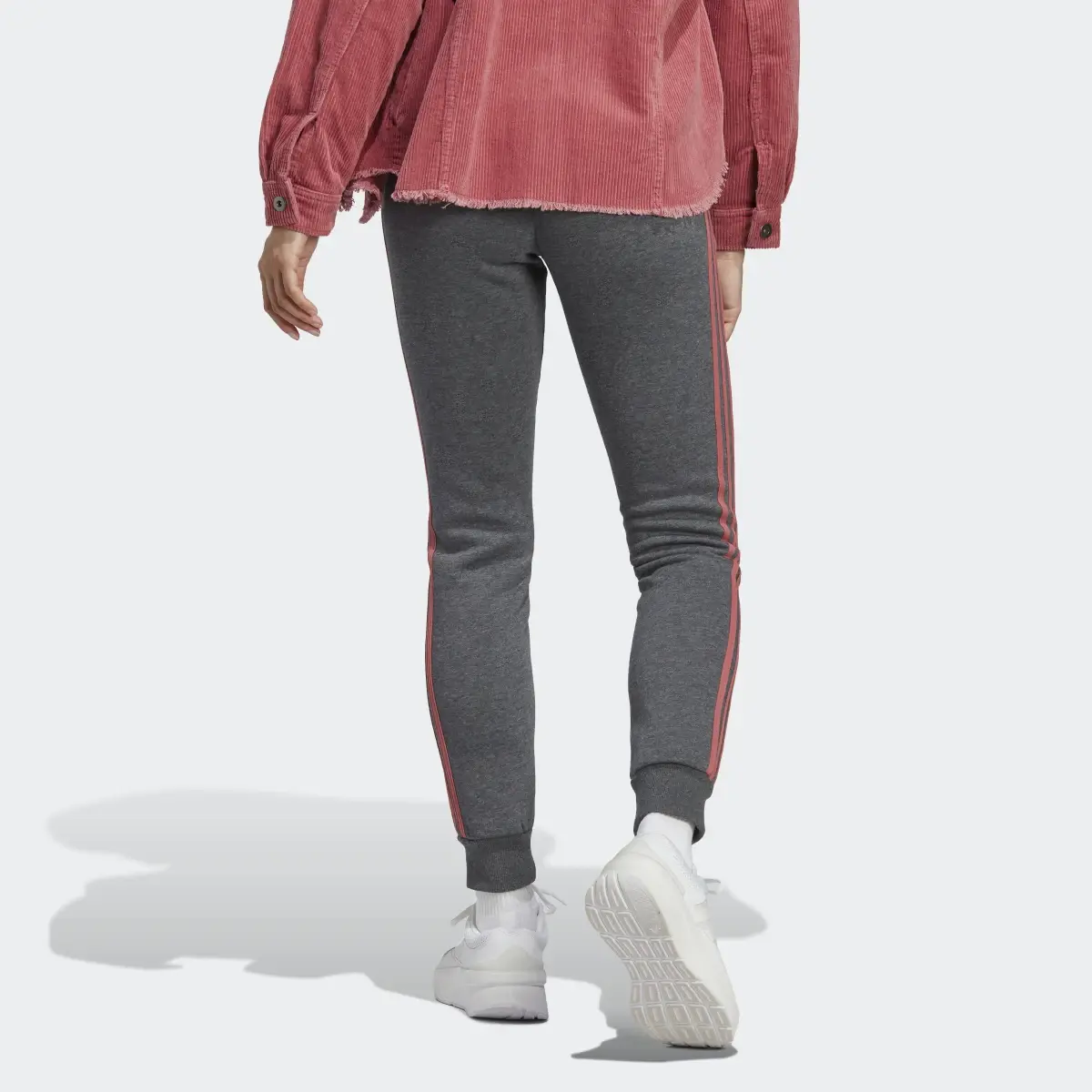 Adidas Pantalon Essentials Fleece 3-Stripes. 2