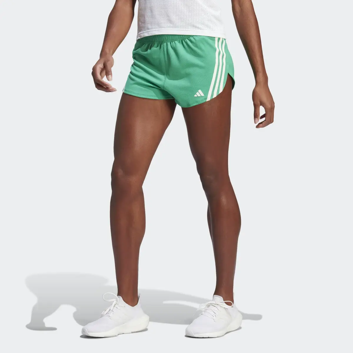 Adidas Shorts de Running Run Icons 3 Franjas Low Carbon. 1