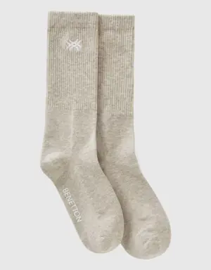 sporty socks in organic cotton blend