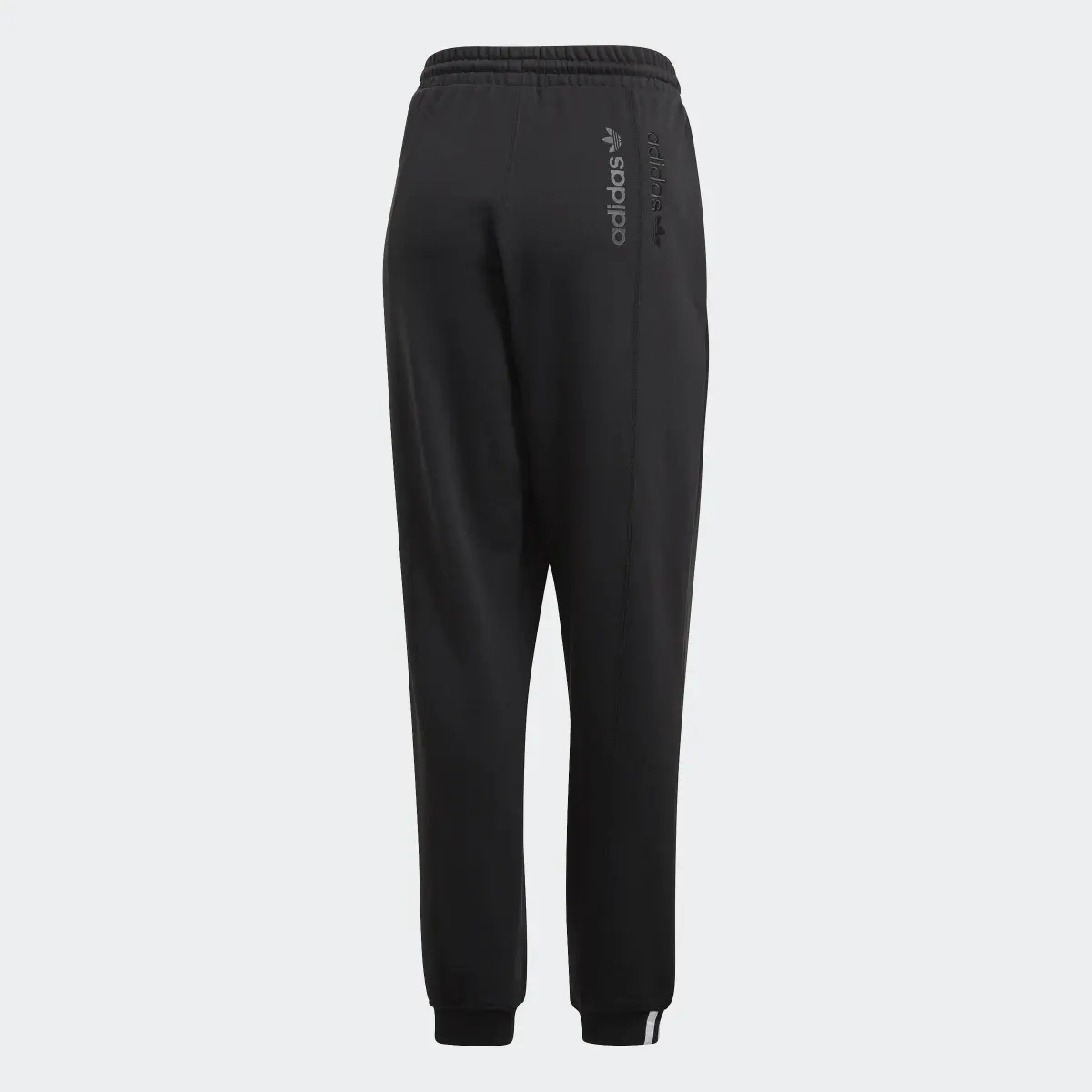 Adidas R.Y.V. Joggers. 2