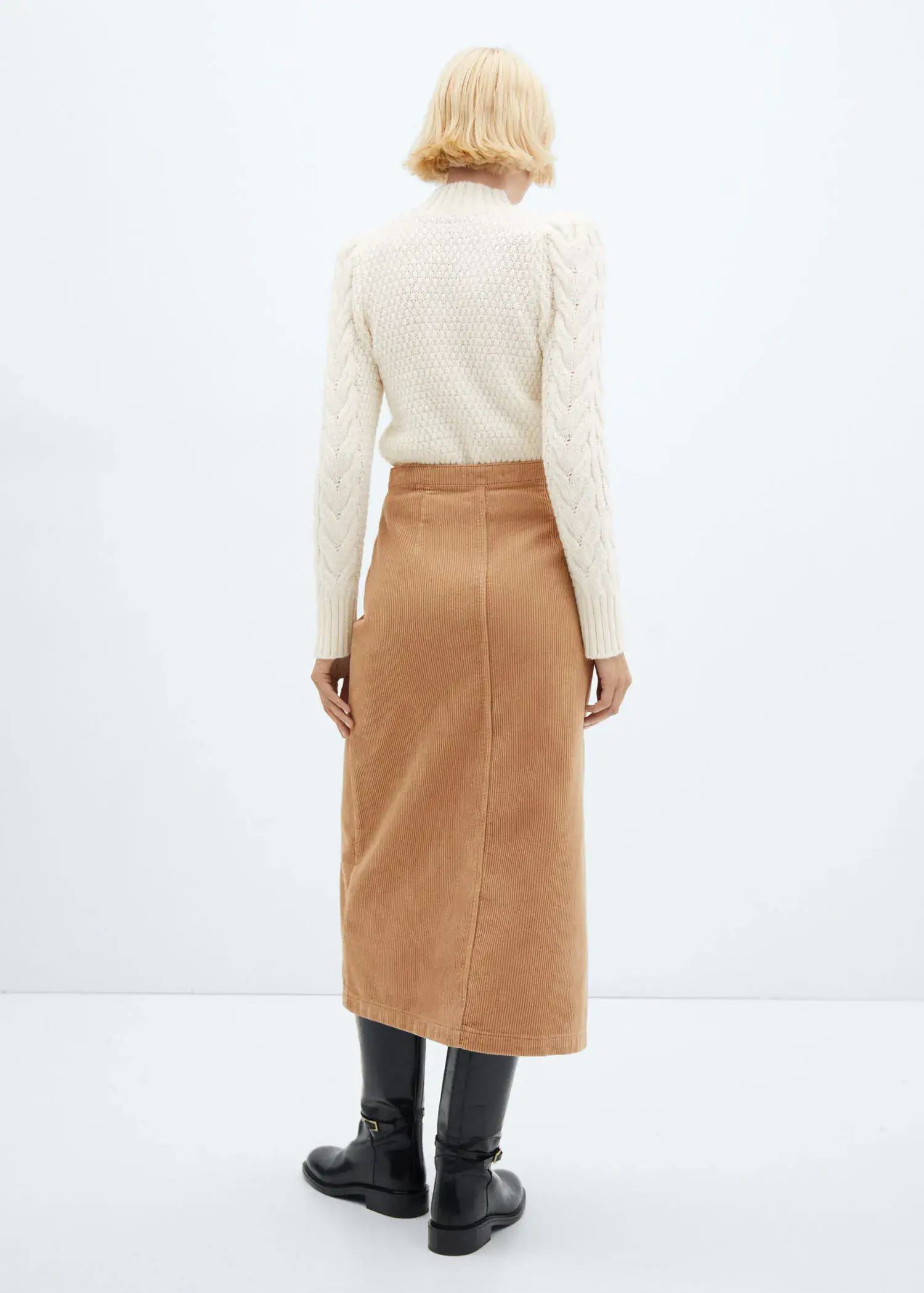 Mango Buttoned corduroy skirt. 3