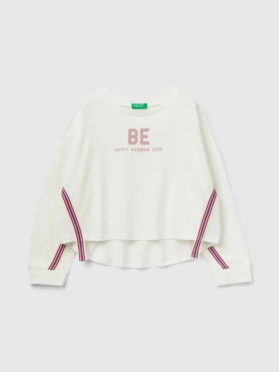 Benetton warm t-shirt with "be" print. 1